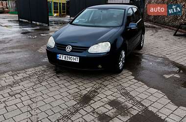Хетчбек Volkswagen Golf 2007 в 