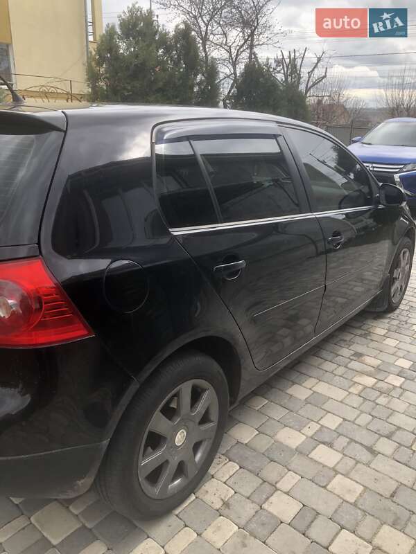 Хетчбек Volkswagen Golf 2007 в Соколовському