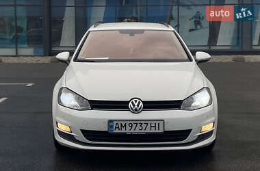 Універсал Volkswagen Golf 2014 в 