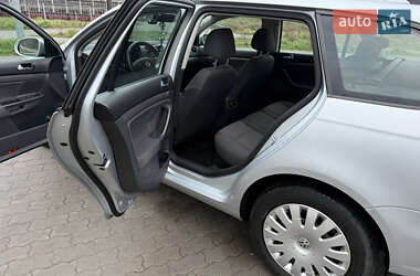 Универсал Volkswagen Golf 2009 в 