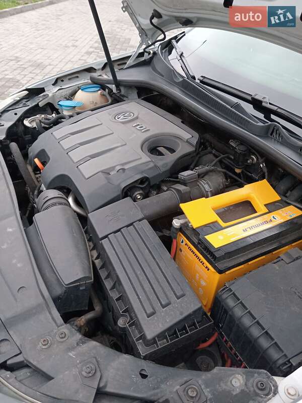 Універсал Volkswagen Golf 2011 в Вознесенську