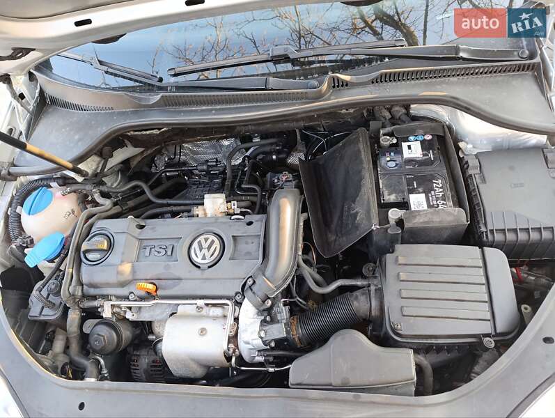 Хэтчбек Volkswagen Golf 2007 в Звягеле