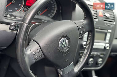 Хетчбек Volkswagen Golf 2008 в Кутах