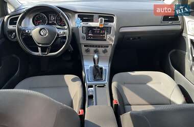 Універсал Volkswagen Golf 2016 в 