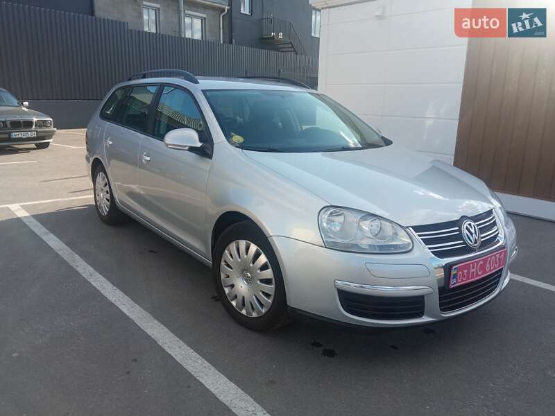 Универсал Volkswagen Golf 2007 в Киеве