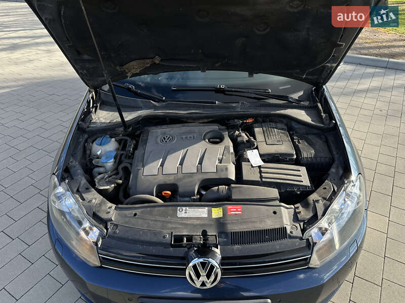 Універсал Volkswagen Golf 2010 в Ковелі