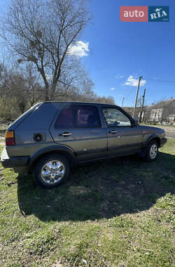 Хэтчбек Volkswagen Golf 1990 в 