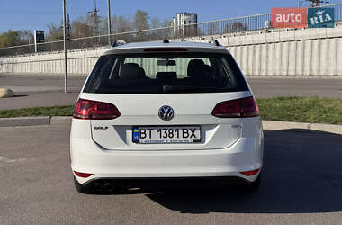 Универсал Volkswagen Golf 2015 в 