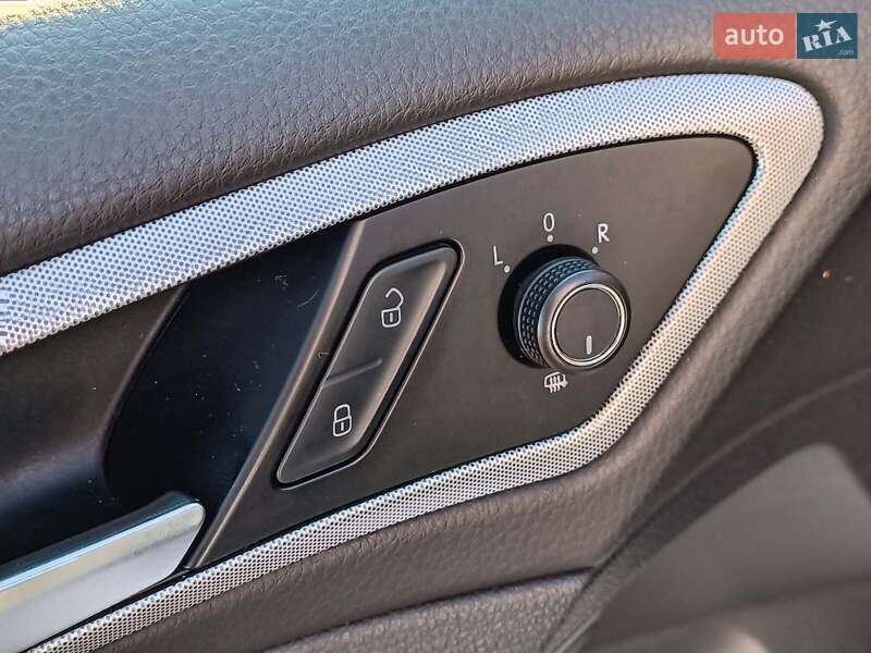 Універсал Volkswagen Golf 2018 в Харкові фото 21 Універсал Volkswagen Golf 2018 в Харкові