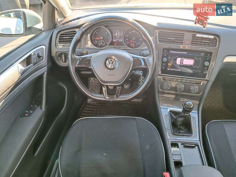 Універсал Volkswagen Golf 2018 в Харкові фото 31 Універсал Volkswagen Golf 2018 в Харкові