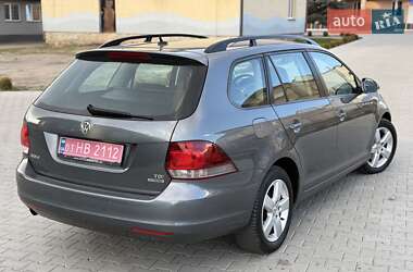 Універсал Volkswagen Golf 2011 в Сарнах