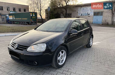 Хэтчбек Volkswagen Golf 2006 в 