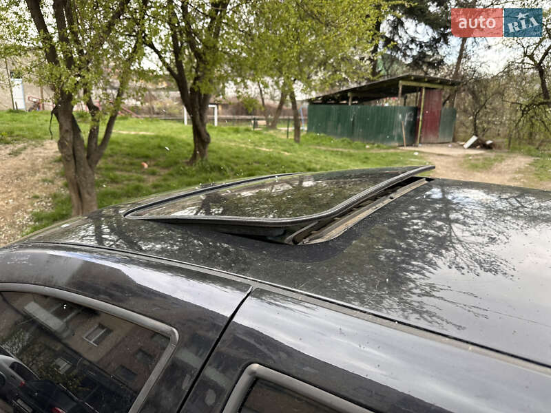 Хэтчбек Volkswagen Golf 2000 в Ужгороде