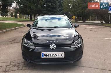 Универсал Volkswagen Golf 2015 в Житомире