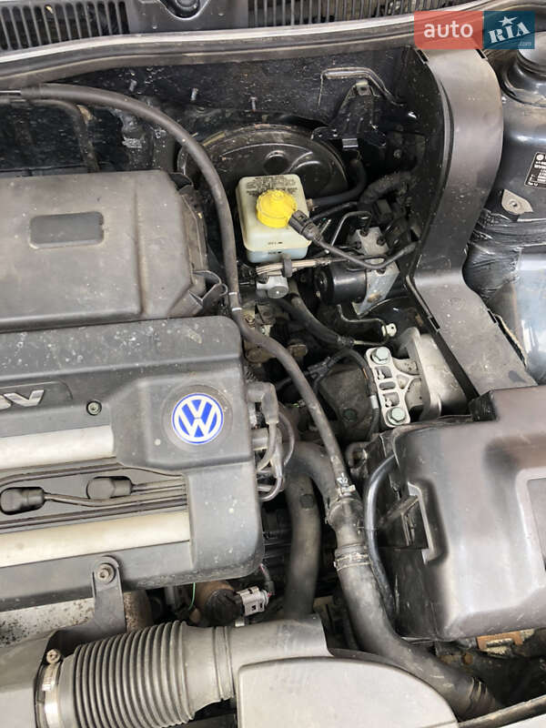 Универсал Volkswagen Golf 2000 в 