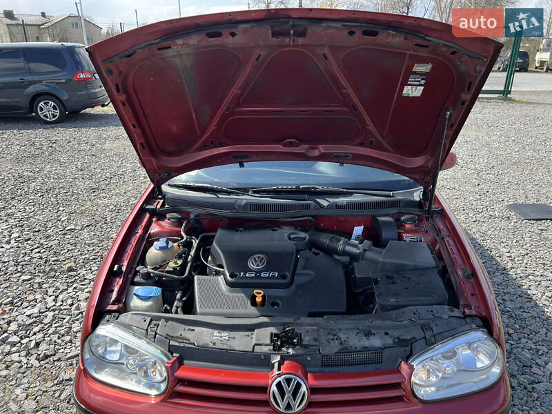 Хэтчбек Volkswagen Golf 2000 в Николаеве