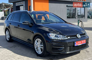 Універсал Volkswagen Golf 2020 в Лопатині