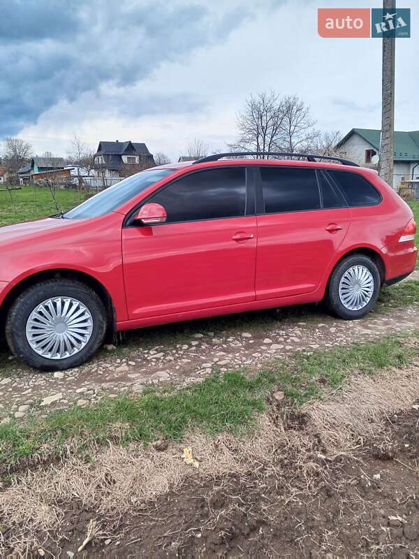 Универсал Volkswagen Golf 2009 в Косове