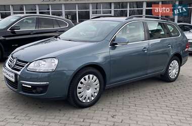 Універсал Volkswagen Golf 2009 в 