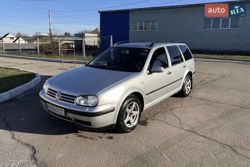 Volkswagen Golf 2001