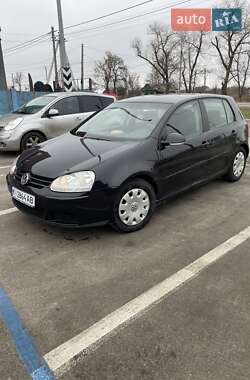 Хетчбек Volkswagen Golf 2006 в 