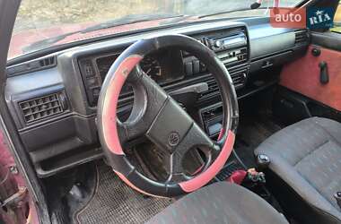 Хэтчбек Volkswagen Golf 1992 в 