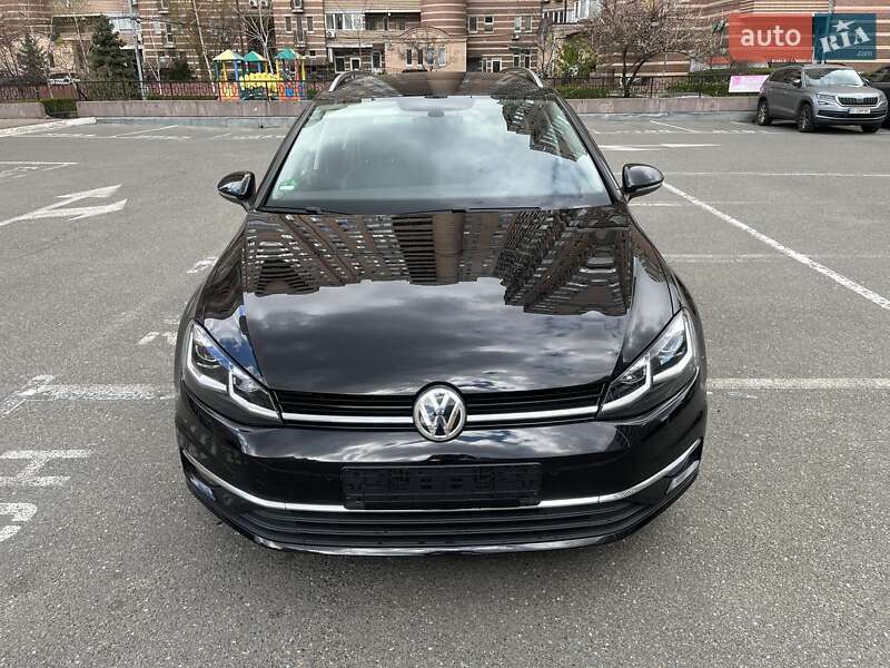 Volkswagen Golf 2019