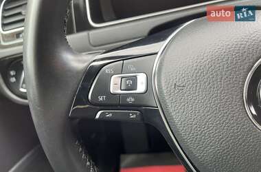 Универсал Volkswagen Golf 2019 в 