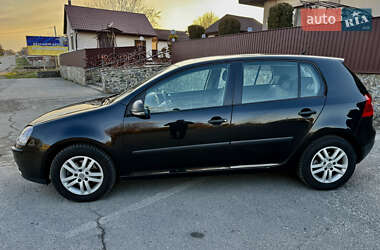 Хэтчбек Volkswagen Golf 2007 в 