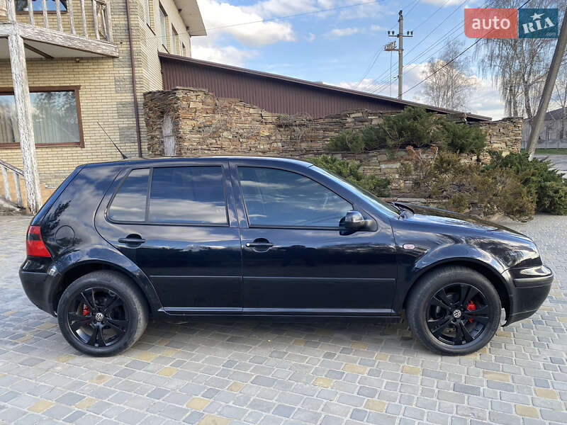 Хэтчбек Volkswagen Golf 1998 в Харькове