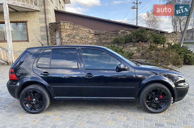 Хэтчбек Volkswagen Golf 1998 в 
