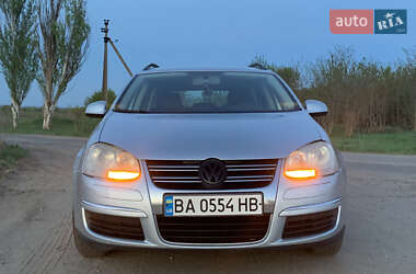 Универсал Volkswagen Golf 2008 в 