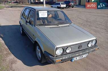 Хэтчбек Volkswagen Golf 1986 в 