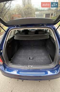 Универсал Volkswagen Golf 2011 в 