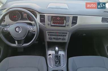 Хэтчбек Volkswagen Golf 2014 в 
