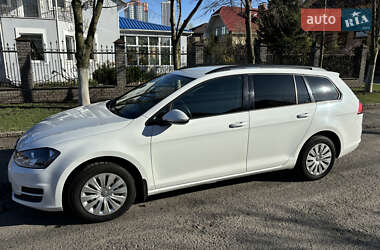 Универсал Volkswagen Golf 2015 в 