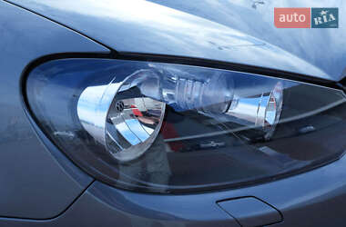 Хэтчбек Volkswagen Golf 2011 в 