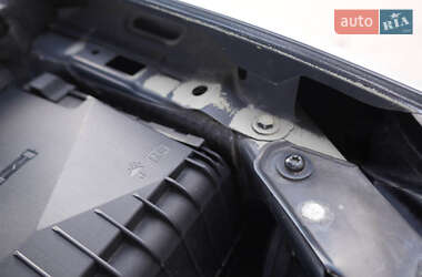 Хэтчбек Volkswagen Golf 2011 в 