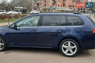 Универсал Volkswagen Golf 2015 в 