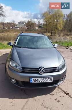 Универсал Volkswagen Golf 2012 в 