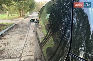 Хэтчбек Volkswagen Golf 2005 в 