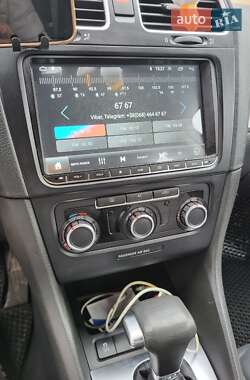 Универсал Volkswagen Golf 2010 в 