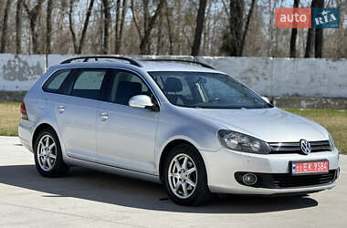 Универсал Volkswagen Golf 2010 в Луцке