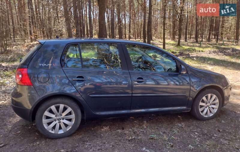 Хетчбек Volkswagen Golf 2007 в Рожище