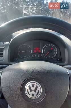 Универсал Volkswagen Golf 2007 в 