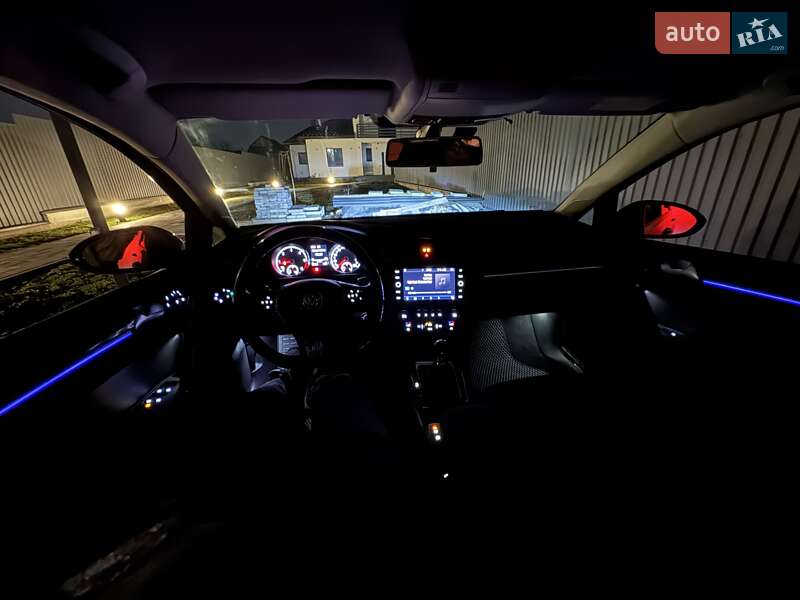 Универсал Volkswagen Golf 2013 в Киеве