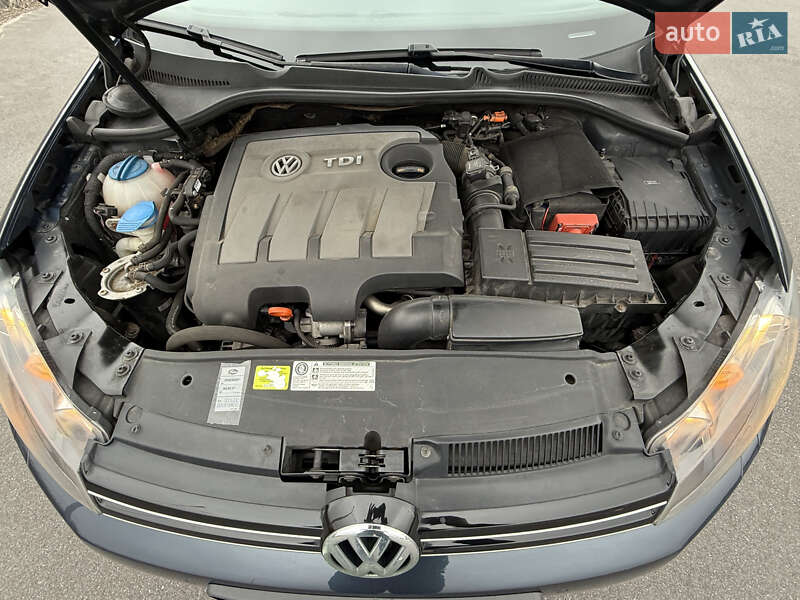 Универсал Volkswagen Golf 2010 в Виннице