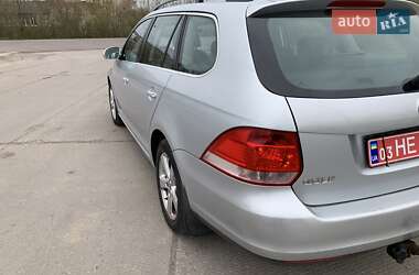 Универсал Volkswagen Golf 2009 в 