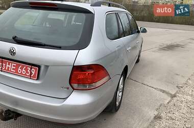 Универсал Volkswagen Golf 2009 в 