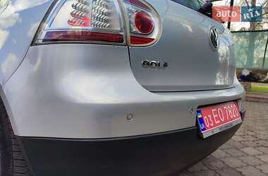 Хэтчбек Volkswagen Golf 2008 в 
